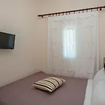 Xατζηράδος *