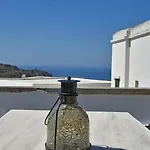 Xατζηράδος *