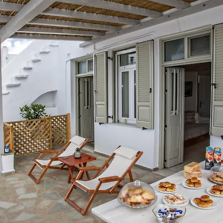 カントリーハウス Xατζηράδος