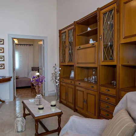 Xατζηράδος カントリーハウス *