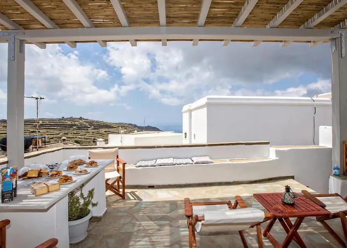 Xατζηράδος *