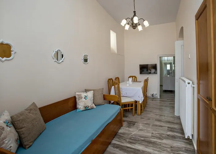 カントリーハウス Xατζηράδος Chatzirados