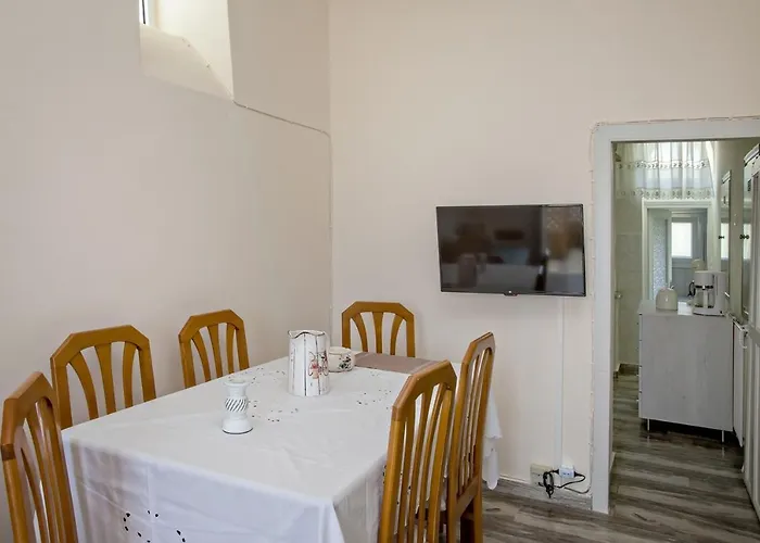 カントリーハウス Xατζηράδος *